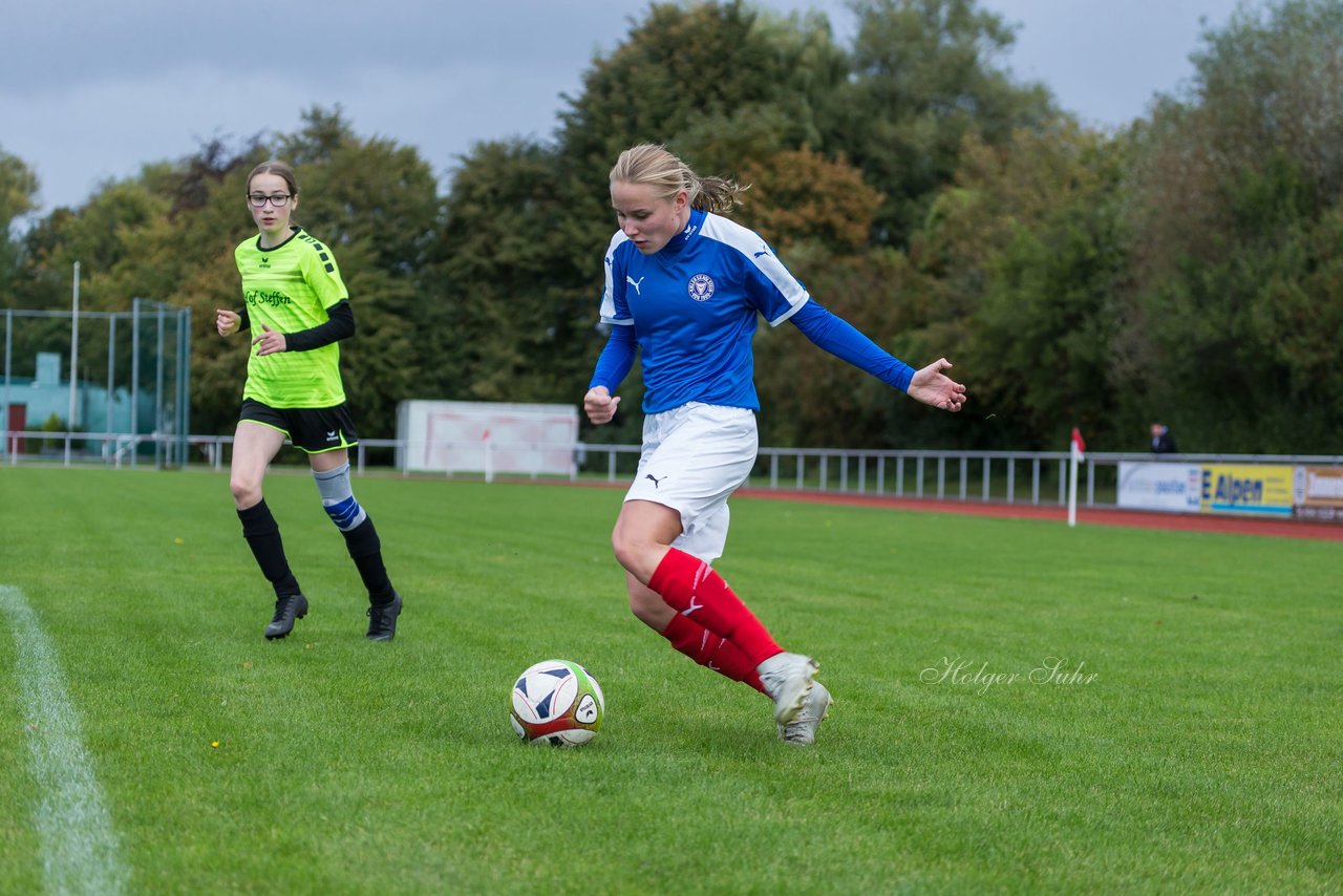 Bild 145 - B-Juniorinnen TSV Schoenberg - Holstein Kiel : Ergebnis: 0:23